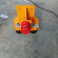 實拍！河南華研免焊接型歐式單梁200輪矩形方管梁頭用防脫軌