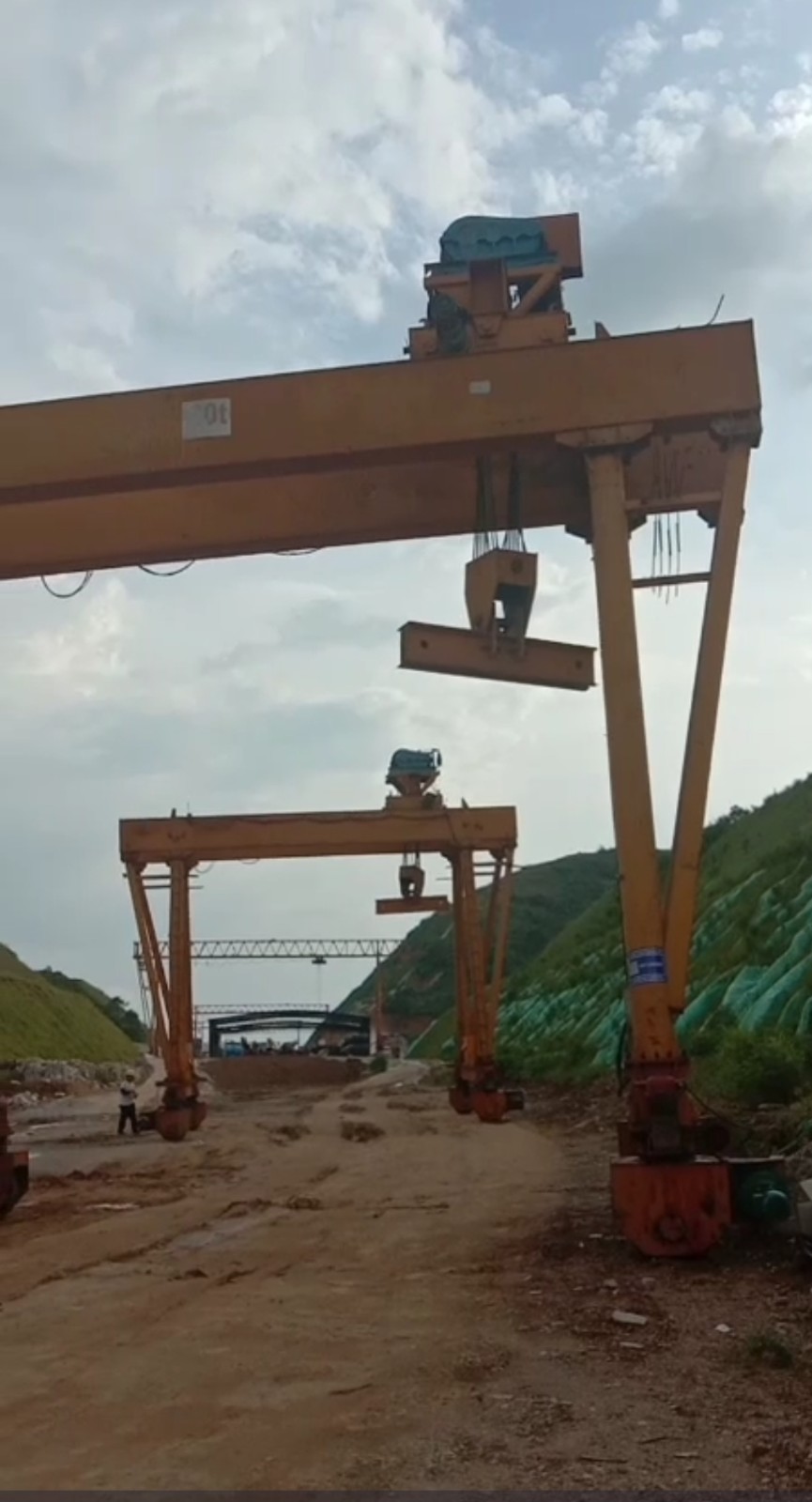 南京起重機門式雙梁起重機