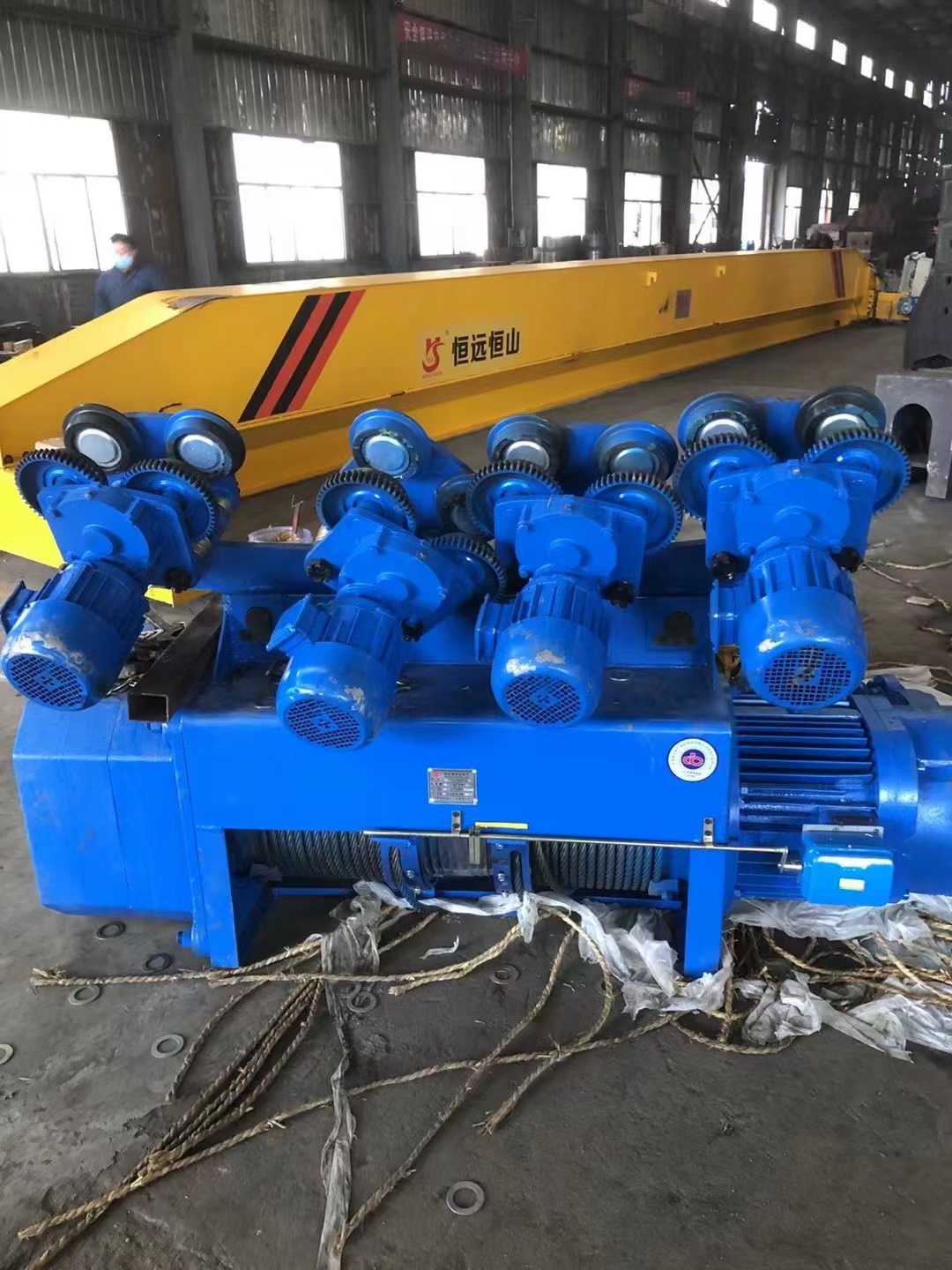 銷(xiāo)售蘭州起重機(jī)——甘肅工地必備起重機(jī)